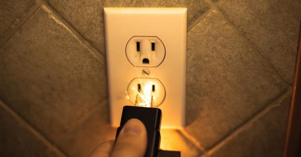 Do You Have A Dead Outlet In Your Home? Here’s What To Do!